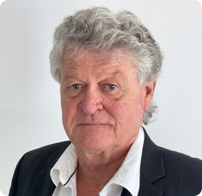 Piers Bunting
